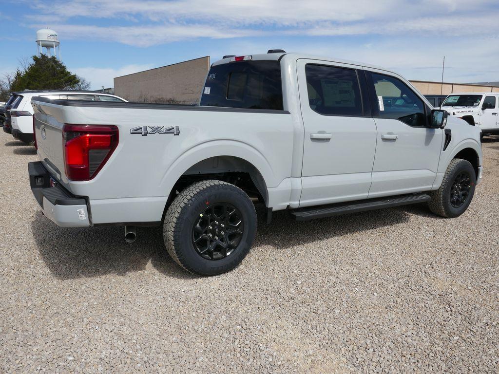 View vehicle photo 6