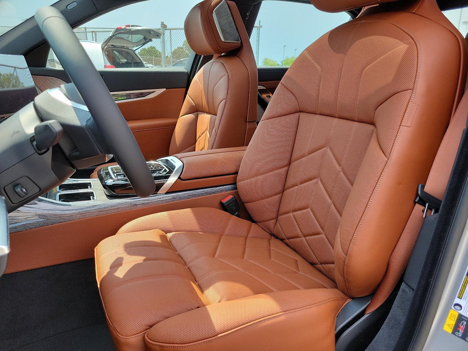 2024 BMW i7 Vehicle Photo in Lancaster, PA 17601