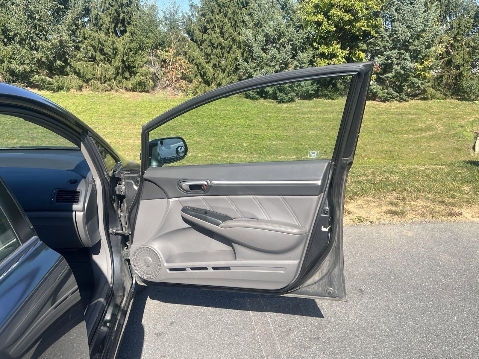 2010 Honda Civic Sedan Vehicle Photo in Mechanicsburg, PA 17050-1707