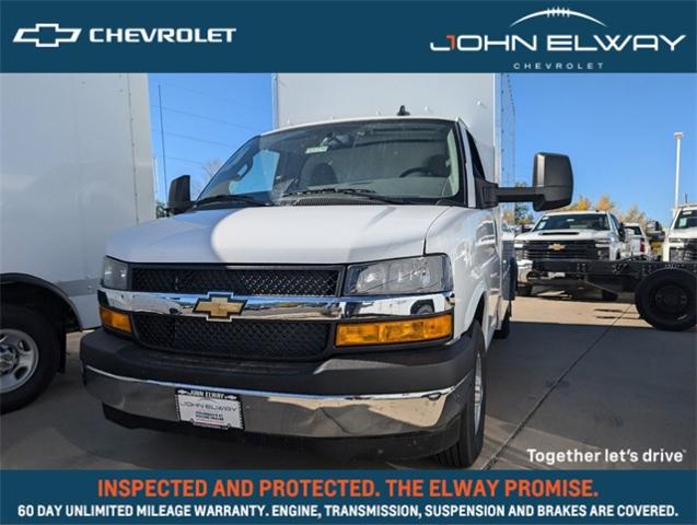 2024 Chevrolet Express Commercial Cutaway Vehicle Photo in ENGLEWOOD, CO 80113-6708