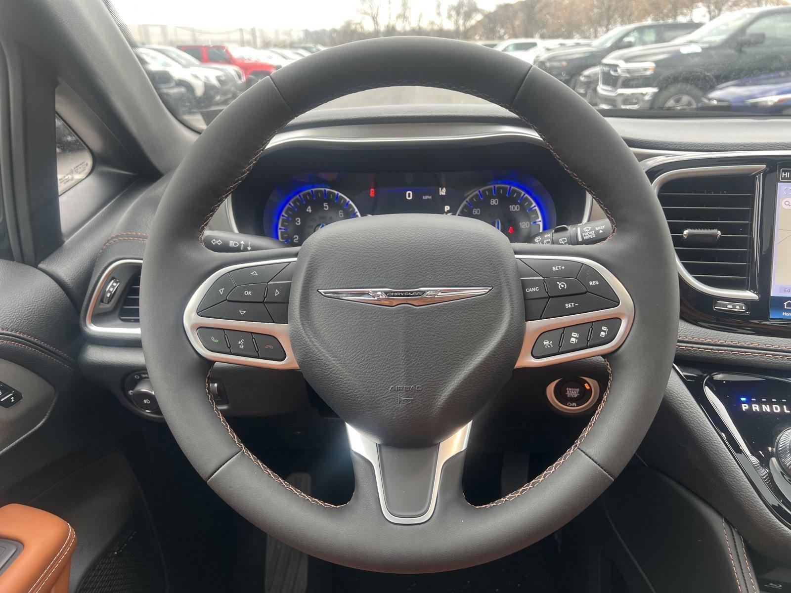 2025 Chrysler Pacifica Vehicle Photo in Mechanicsburg, PA 17050-1707