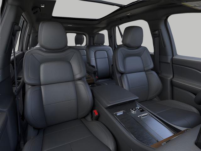 2025 Lincoln Aviator Vehicle Photo in Neenah, WI 54956
