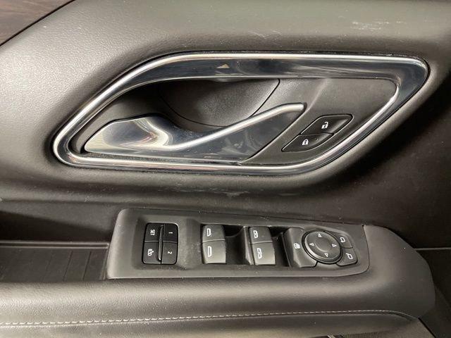 2023 Chevrolet Suburban Vehicle Photo in PHOENIX, AZ 85014-3381