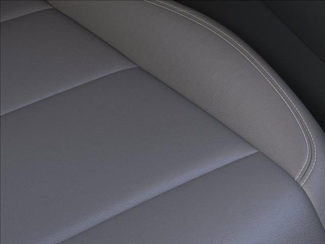 2025 GMC Terrain Vehicle Photo in EMPORIA, VA 23847-1235