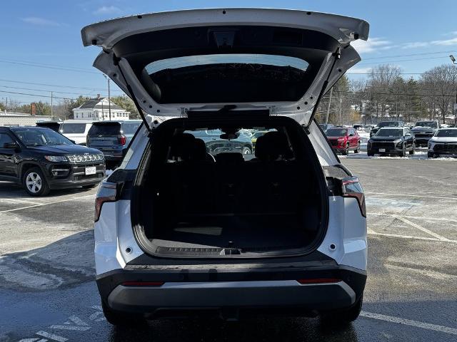 2025 Chevrolet Equinox Vehicle Photo in GARDNER, MA 01440-3110