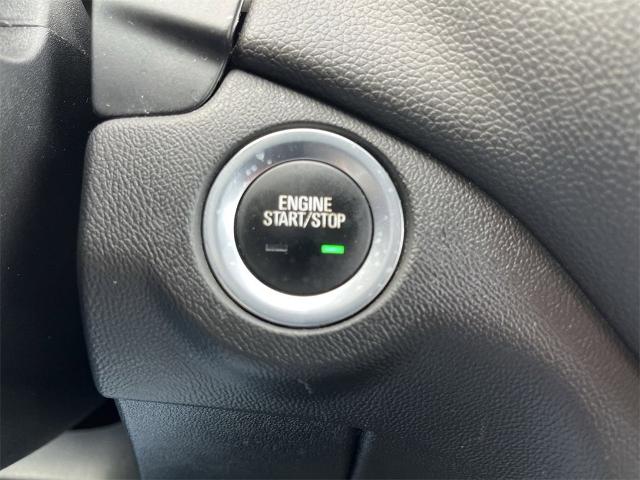 2019 Chevrolet Equinox Vehicle Photo in TULLY, NY 13159-3159
