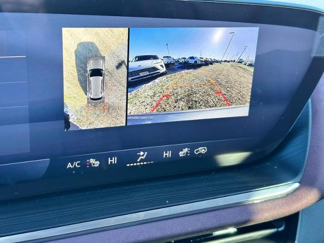 2025 Buick Envision Vehicle Photo in COLUMBIA, MO 65203-3903