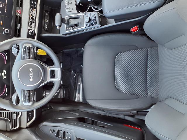 2023 Kia Sportage Vehicle Photo in Oshkosh, WI 54904