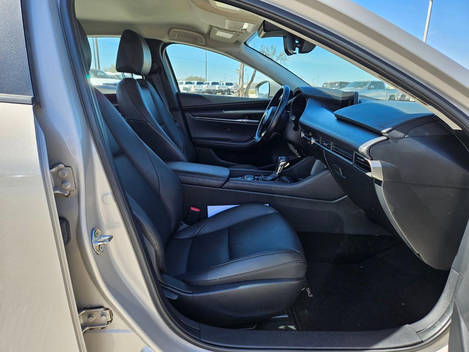 2023 Mazda Mazda3 Sedan Vehicle Photo in Seguin, TX 78155