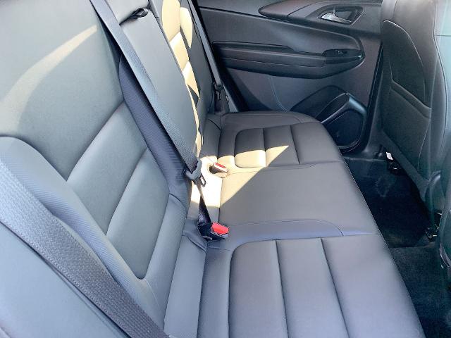 2023 Chevrolet Trailblazer Vehicle Photo in MOON TOWNSHIP, PA 15108-2571