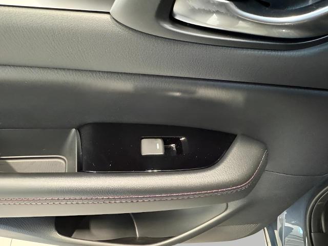 2025 Mazda CX-5 Vehicle Photo in Green Bay, WI 54304