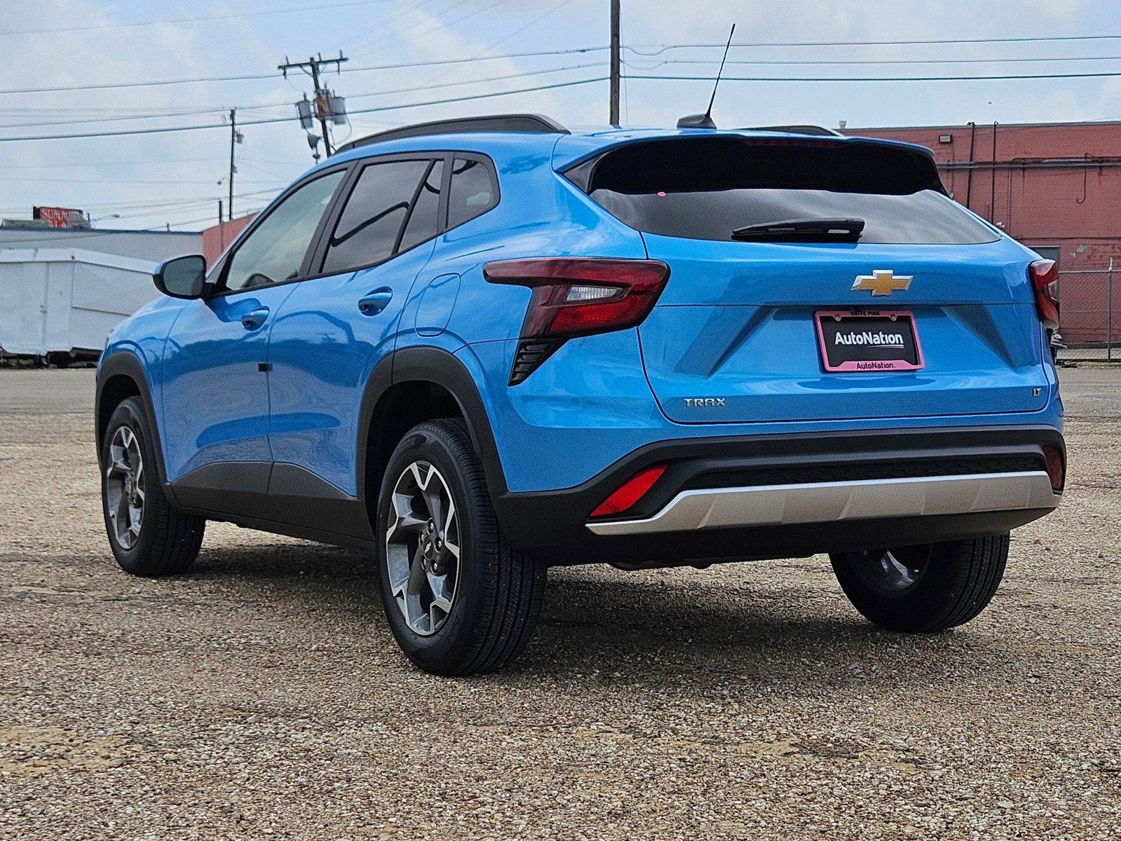 2025 Chevrolet Trax Vehicle Photo in WACO, TX 76710-2592