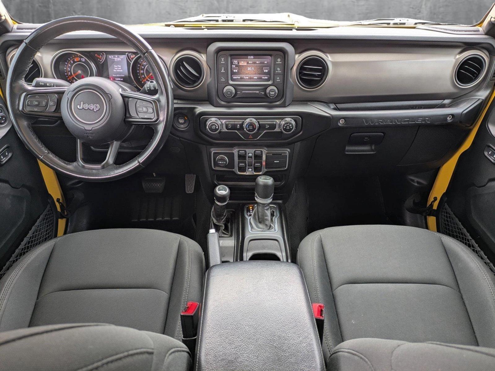 2020 Jeep Wrangler Unlimited Vehicle Photo in Tustin, CA 92782