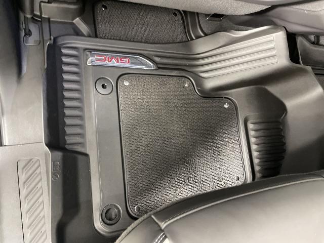 2025 GMC Sierra 1500 Vehicle Photo in GILBERT, AZ 85297-0402