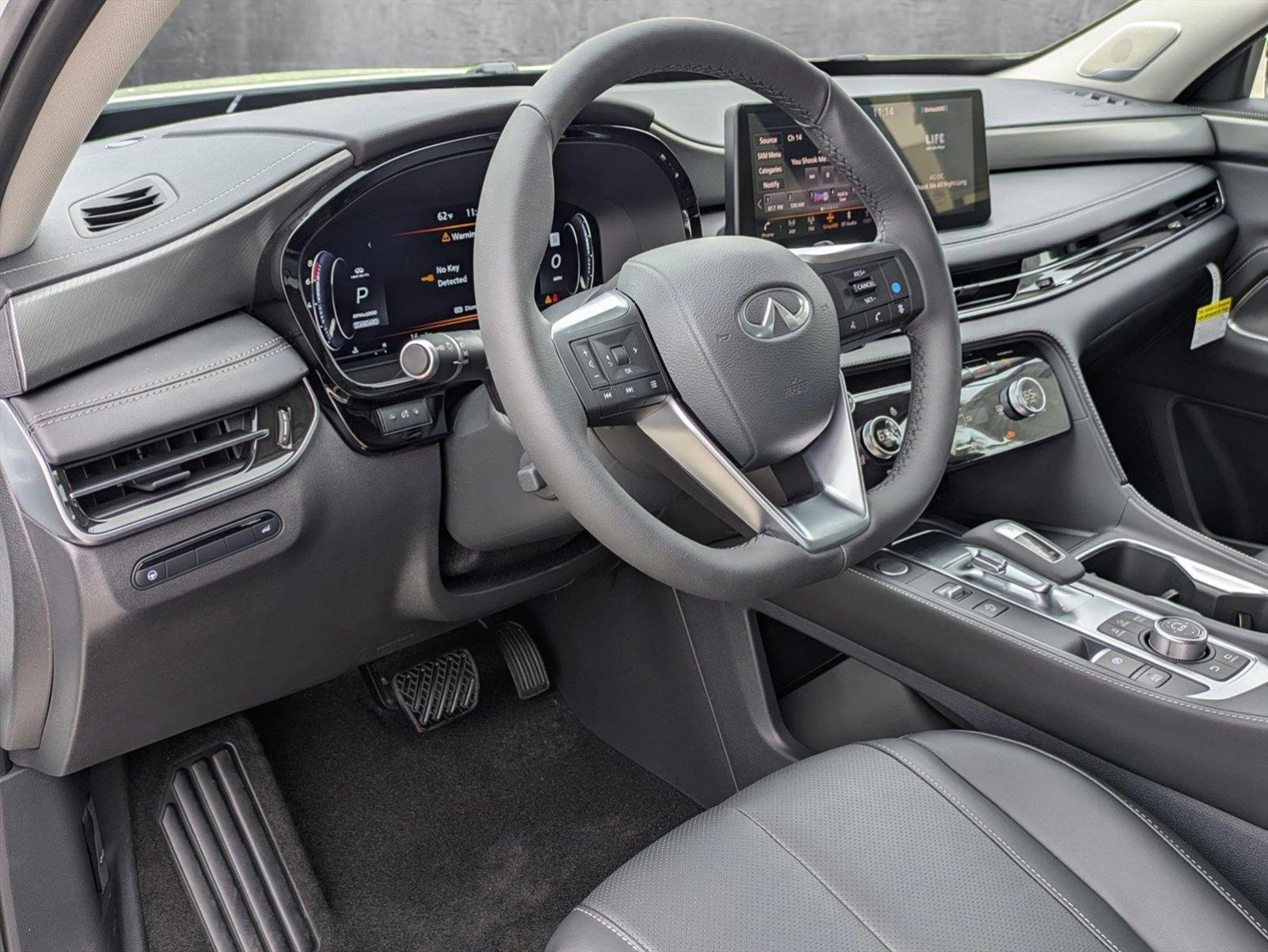 2025 INFINITI QX60 Vehicle Photo in Tustin, CA 92782