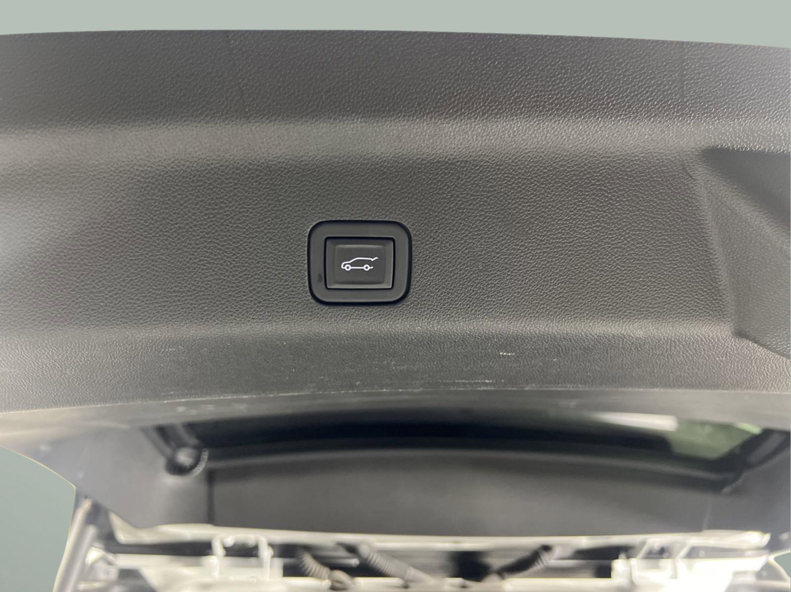 2023 Cadillac Escalade Vehicle Photo in GEORGETOWN, TX 78626-7508