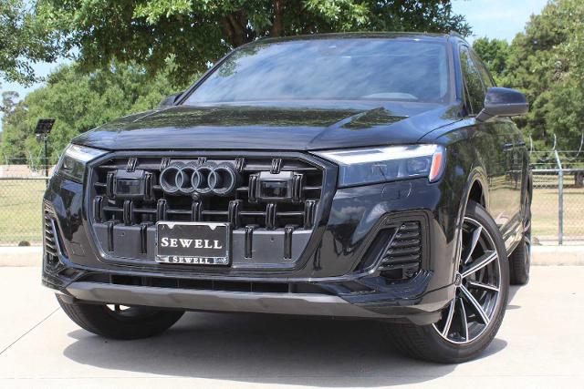 2025 Audi Q7 Vehicle Photo in HOUSTON, TX 77090