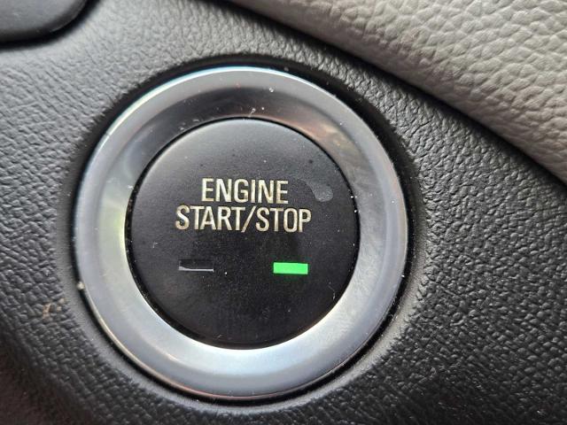 2020 Chevrolet Equinox Vehicle Photo in DENTON, TX 76210-9321