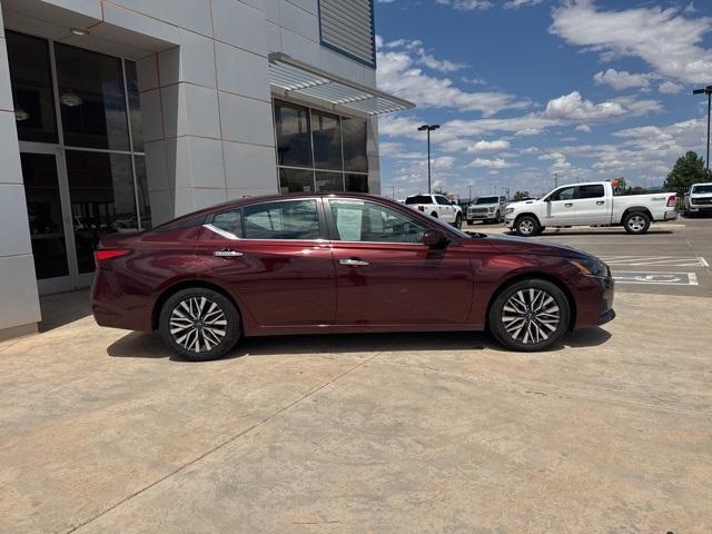 2023 Nissan Altima Vehicle Photo in Winslow, AZ 86047-2439