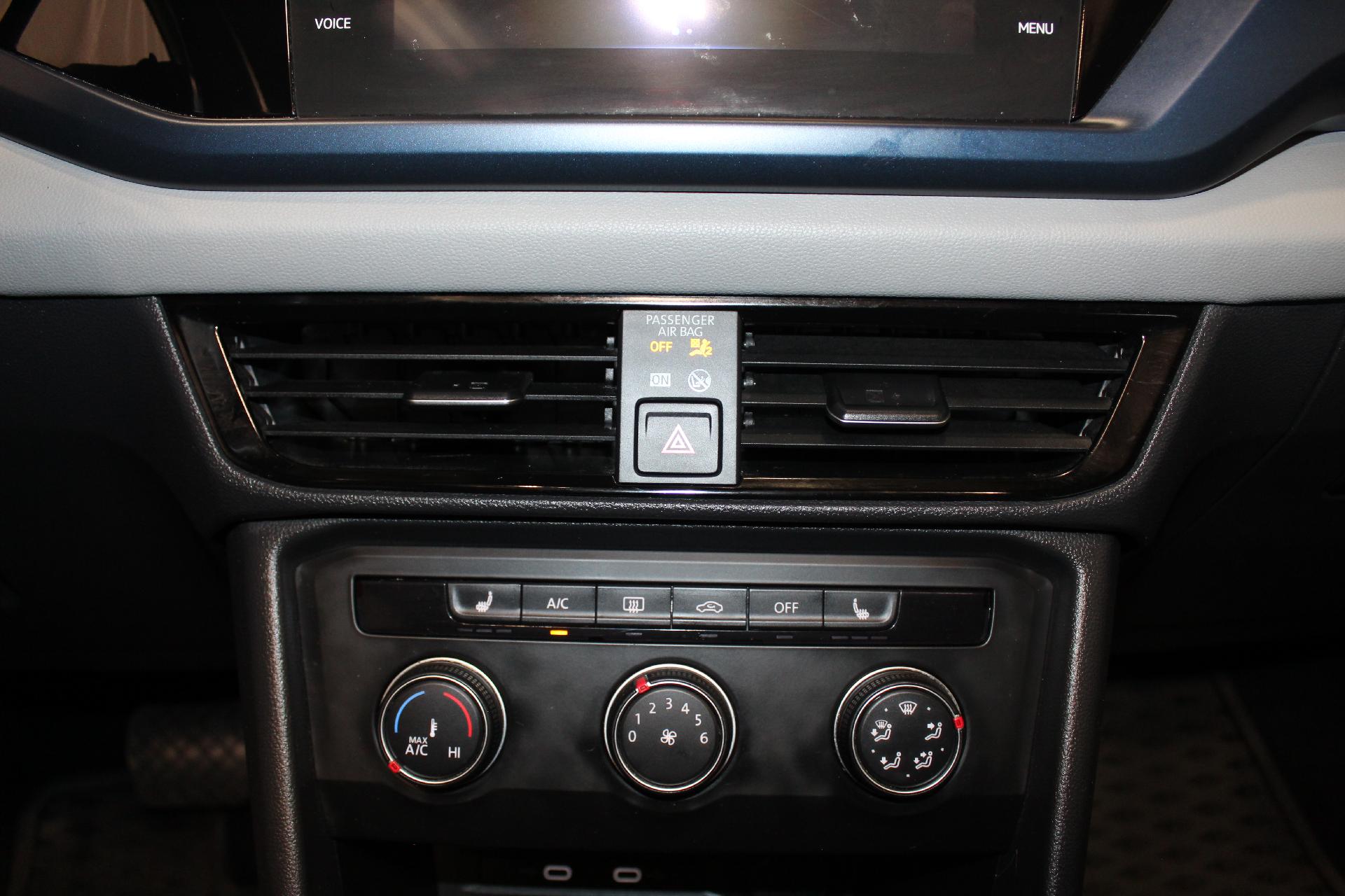 2022 Volkswagen Taos Vehicle Photo in NORTHAMPTON, MA 01060-1120