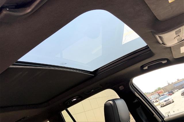 2022 Cadillac XT6 Vehicle Photo in Kansas City, MO 64114
