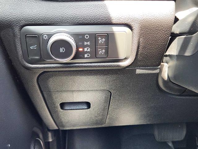 2022 Ford Explorer Vehicle Photo in DENTON, TX 76210-9321