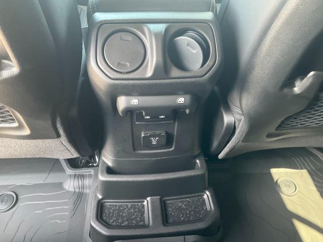 2025 Jeep Wrangler Vehicle Photo in Kaukauna, WI 54130