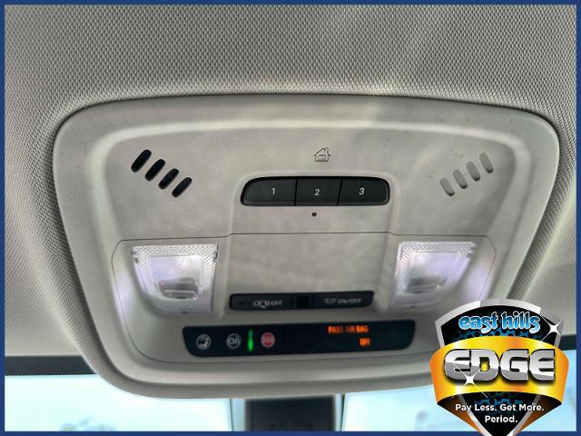 2019 Chevrolet Traverse Vehicle Photo in Roslyn, NY 11576