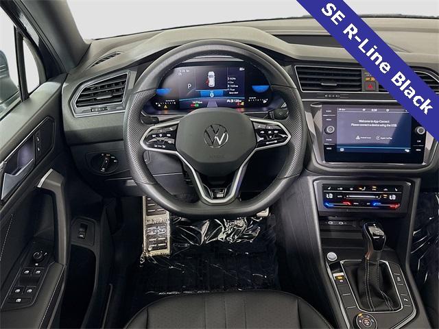 2024 Volkswagen Tiguan Vehicle Photo in Puyallup, WA 98371