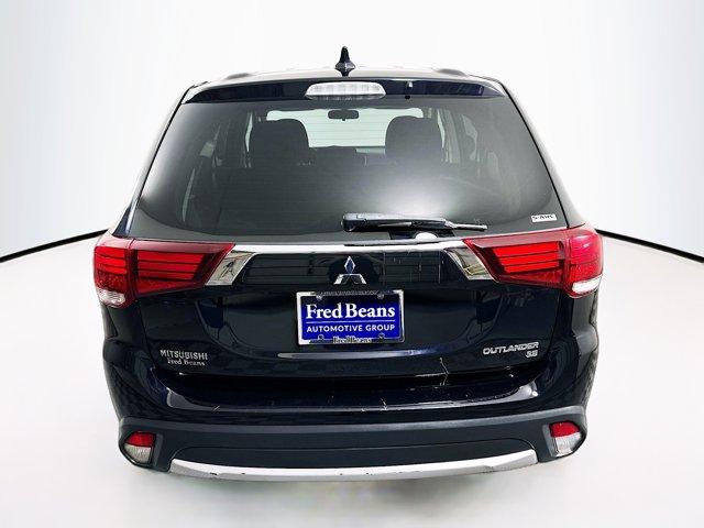 2018 Mitsubishi Outlander Vehicle Photo in Doylsetown, PA 18901