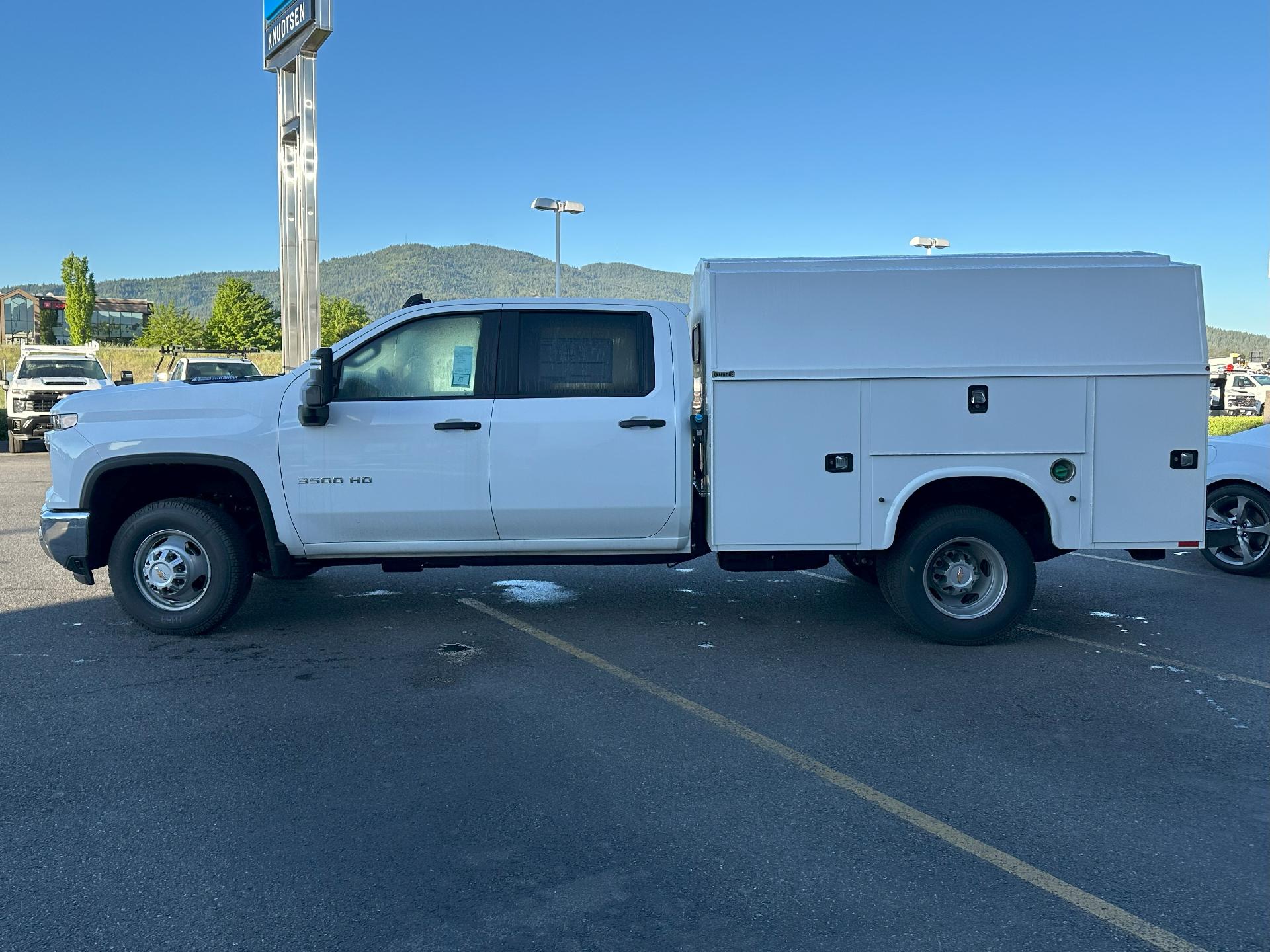 2024 Chevrolet Silverado 3500 HD Chassis Cab Vehicle Photo in POST FALLS, ID 83854-5365