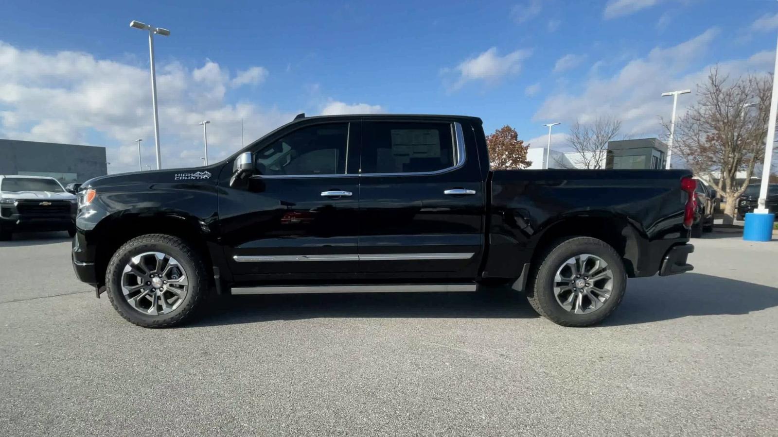 2025 Chevrolet Silverado 1500 Vehicle Photo in BENTONVILLE, AR 72712-4322