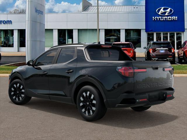 2025 Hyundai SANTA CRUZ Vehicle Photo in Green Bay, WI 54304