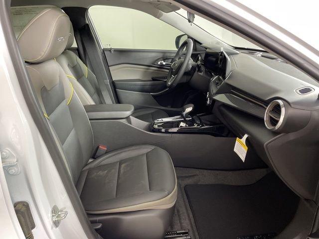 2025 Chevrolet Trax Vehicle Photo in PHOENIX, AZ 85014-3381
