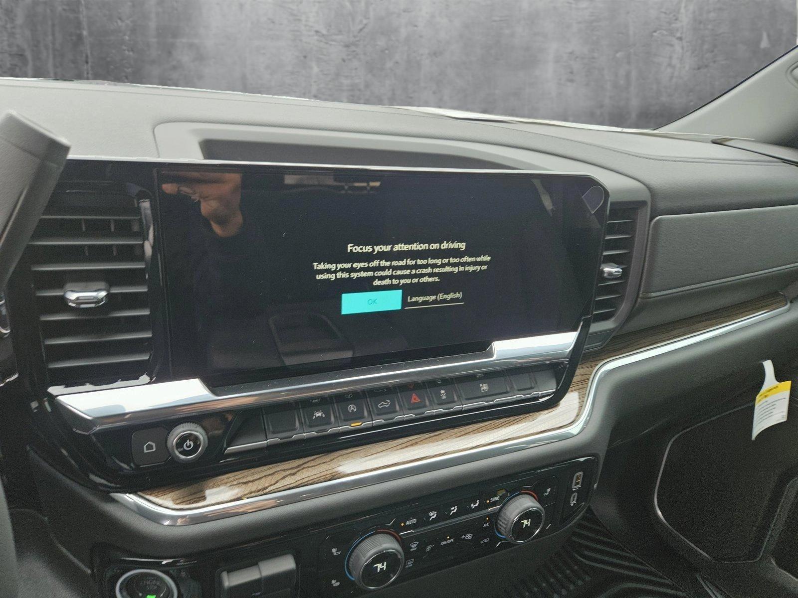 2025 Chevrolet Silverado 1500 Vehicle Photo in NORTH RICHLAND HILLS, TX 76180-7199