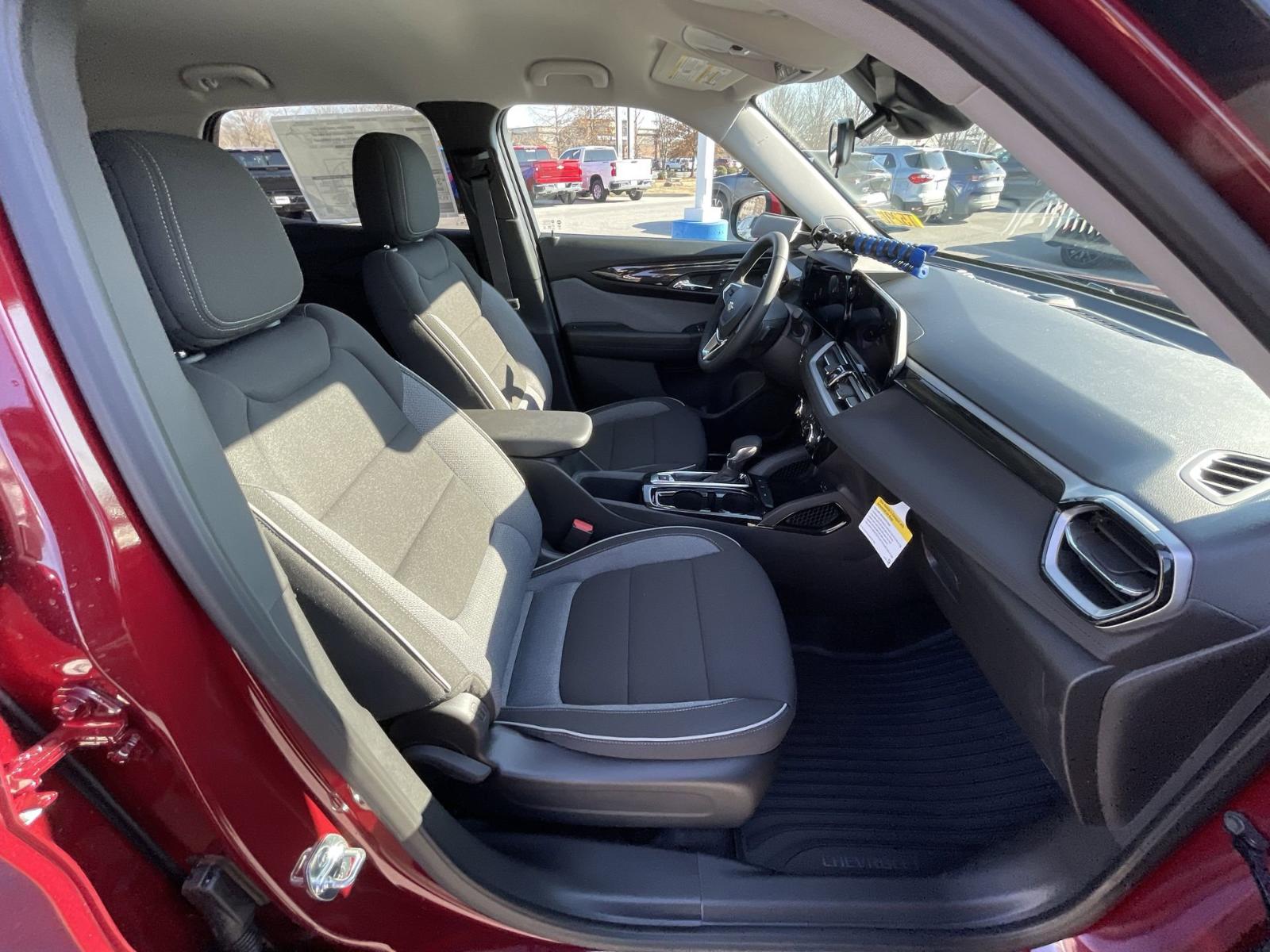 2025 Chevrolet Trailblazer Vehicle Photo in BENTONVILLE, AR 72712-4322