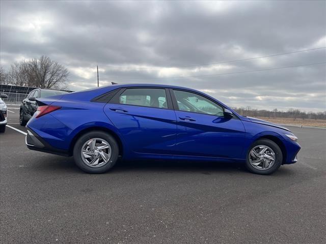 2025 Hyundai ELANTRA Vehicle Photo in Shiloh, IL 62269