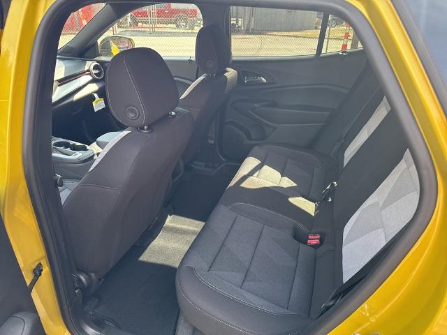2025 Chevrolet Trax Vehicle Photo in MARION, NC 28752-6372