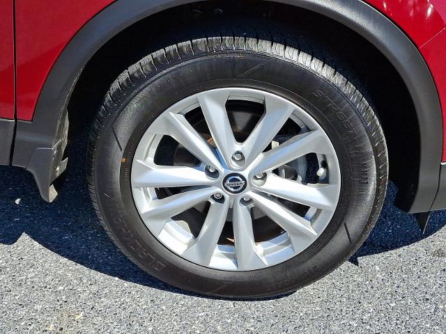 2019 Nissan Rogue Sport Vehicle Photo in HARRISBURG, PA 17111-1033