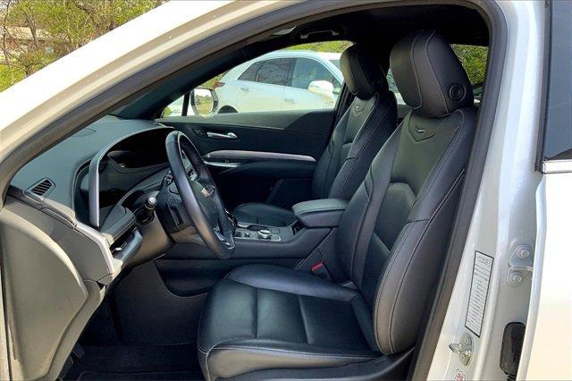 2024 Cadillac XT4 Vehicle Photo in KANSAS CITY, MO 64114-4545