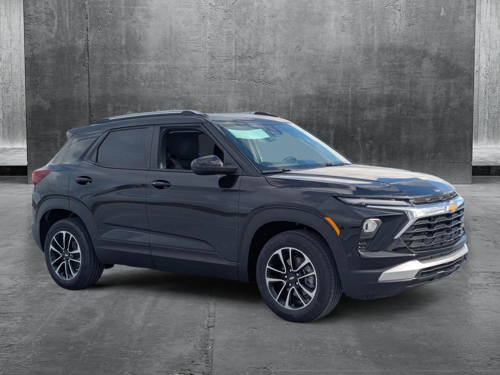 2025 Chevrolet Trailblazer Vehicle Photo in PEMBROKE PINES, FL 33024-6534