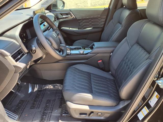 2025 Mitsubishi Outlander Vehicle Photo in Tampa, FL 33612
