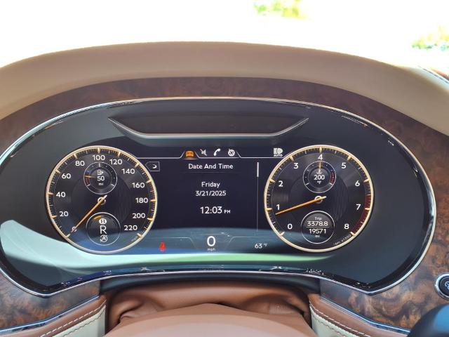 2022 Bentley Flying Spur Vehicle Photo in TAMPA, FL 33612-3404