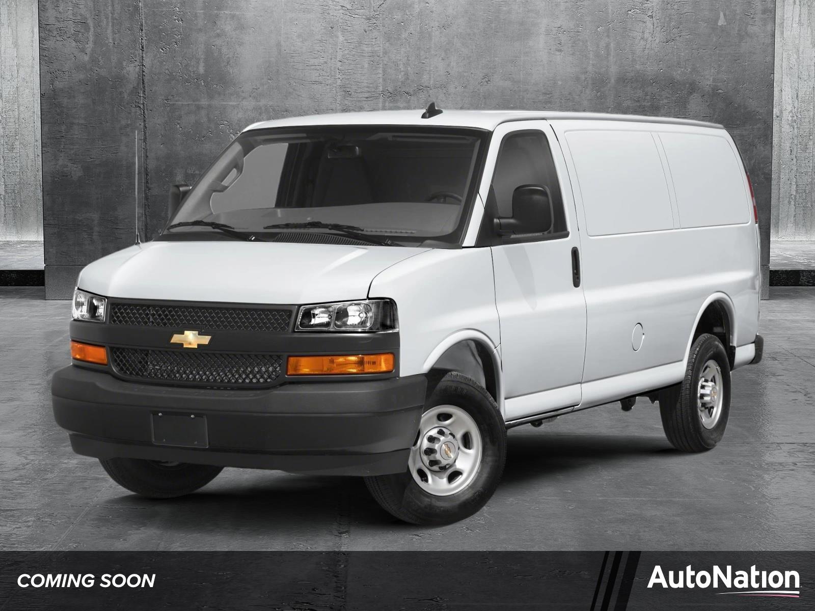 2025 Chevrolet Express Cargo 2500 Vehicle Photo in PEMBROKE PINES, FL 33024-6534