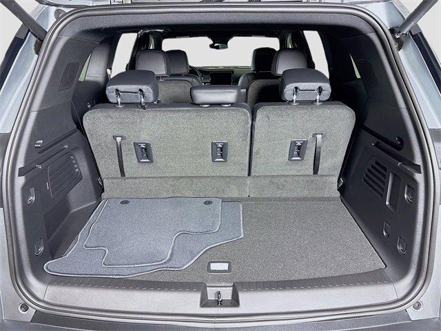 2025 GMC Acadia Vehicle Photo in PUYALLUP, WA 98371-4149