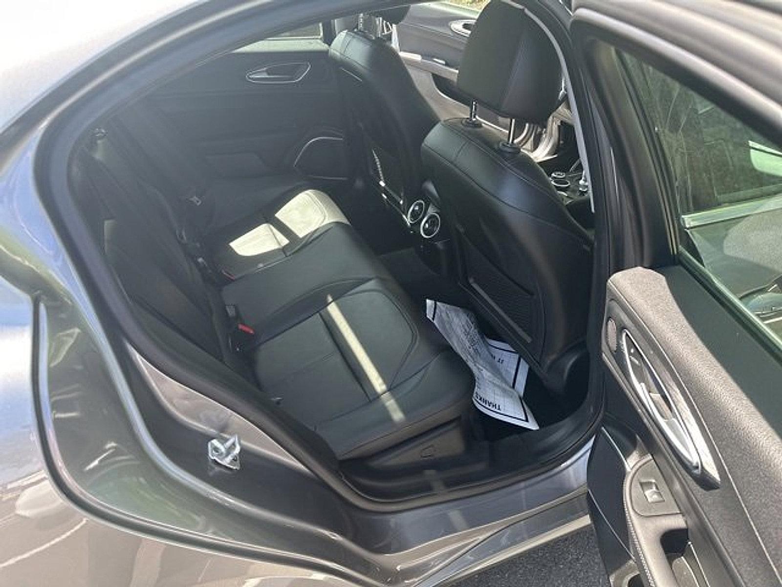 2019 Alfa Romeo Giulia Vehicle Photo in Willow Grove, PA 19090