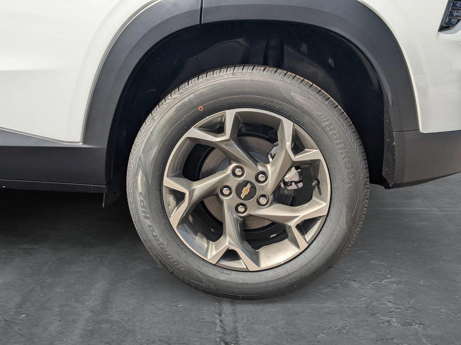 2025 Chevrolet Trax Vehicle Photo in MIAMI, FL 33134-2699
