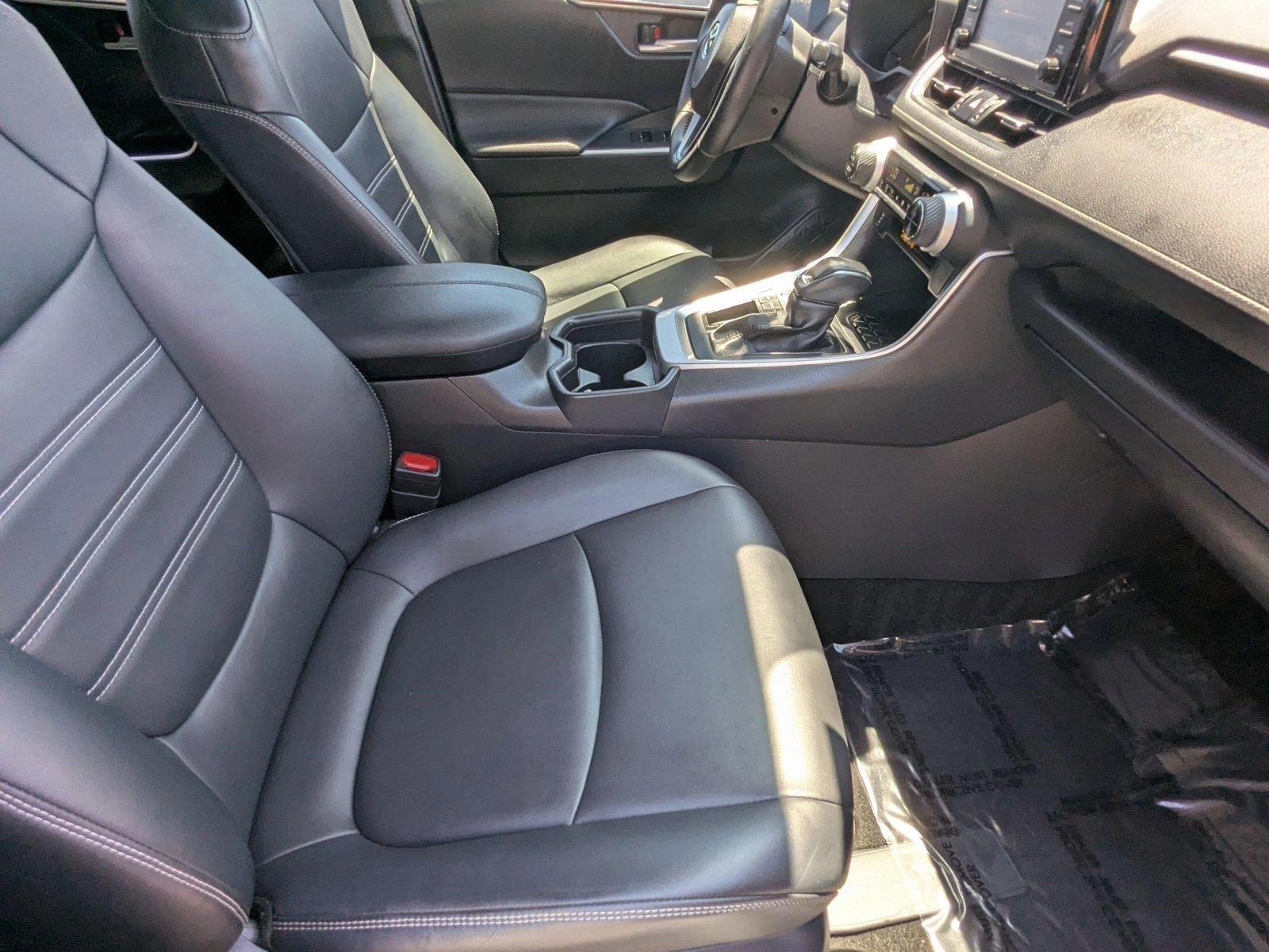 2019 Toyota RAV4 Vehicle Photo in Panama City, FL 32401