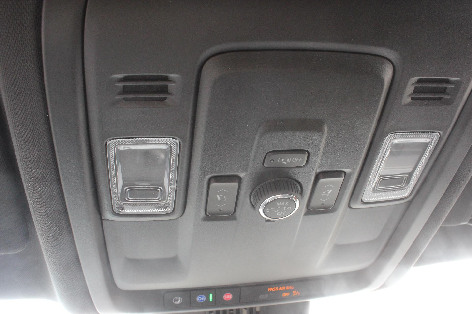 2025 GMC Yukon Vehicle Photo in AURORA, CO 80012-4011