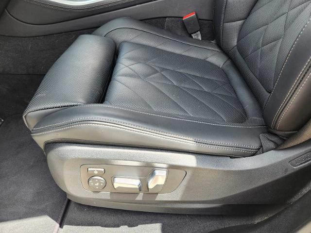 2025 BMW X5 xDrive50e Vehicle Photo in PLANO, TX 75024